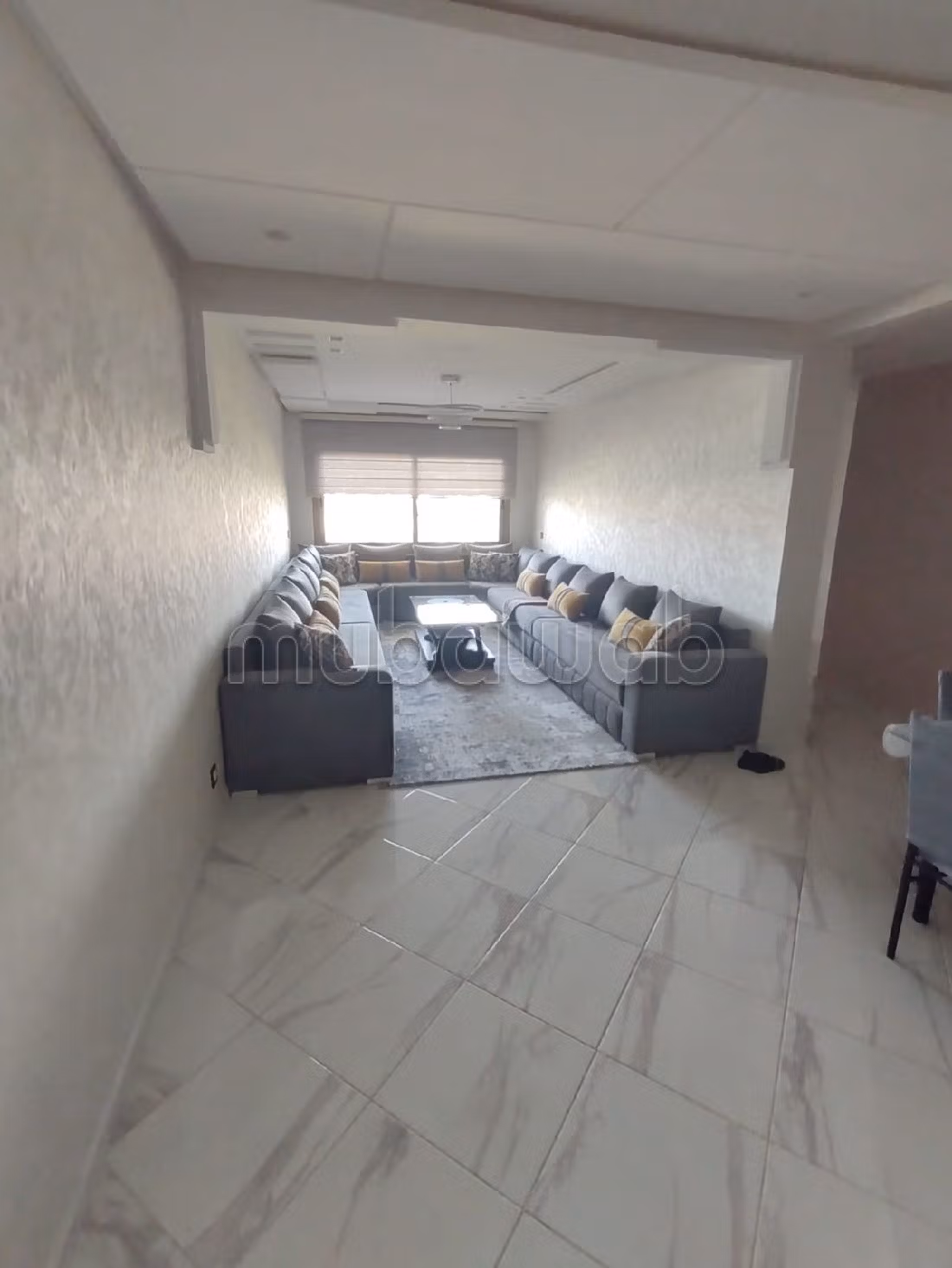 Bel appartement en location à Castilla. 2 belles chambres. Meublé.