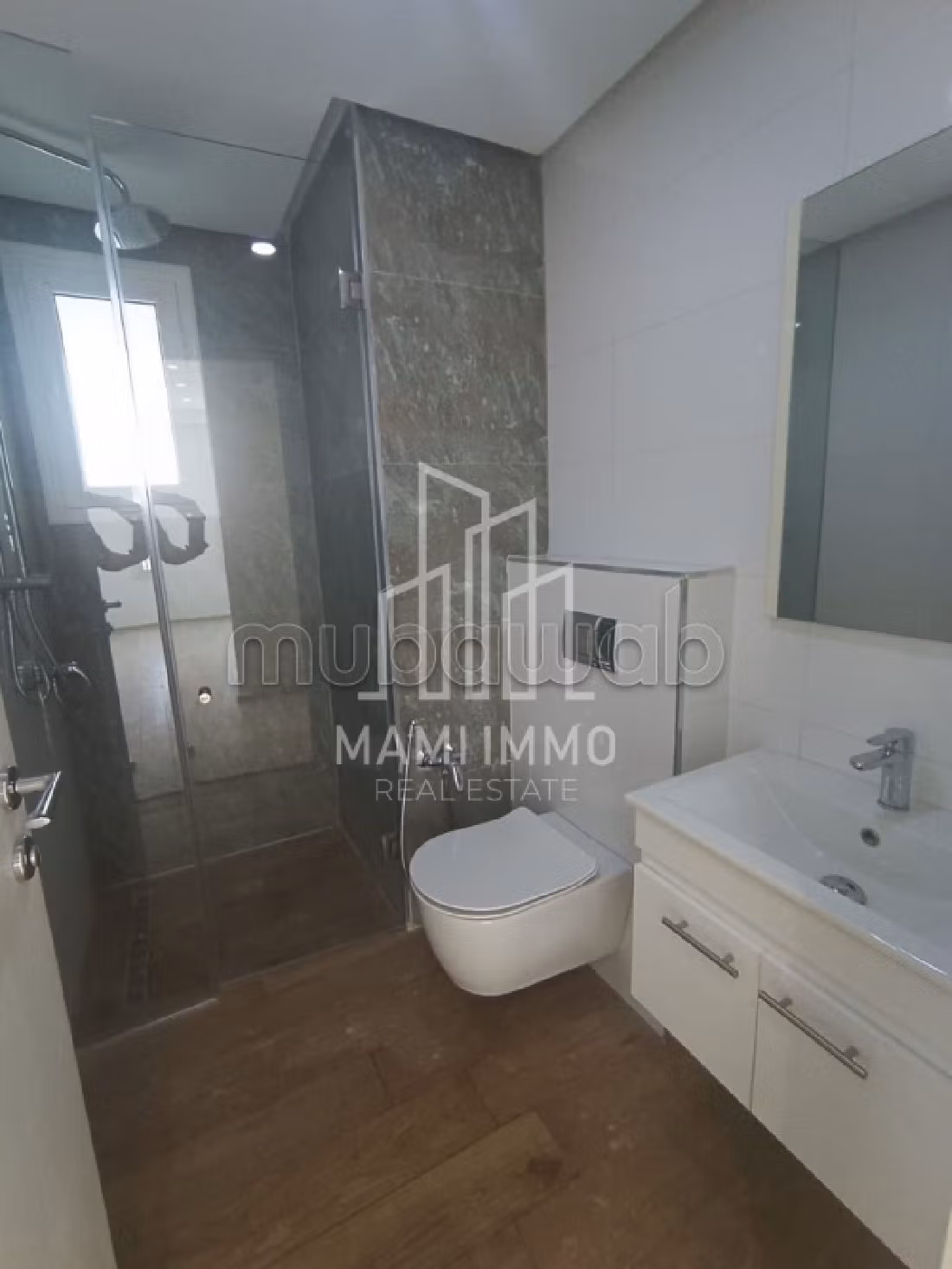 Sale of a lovely apartment in Chotrana 1.2 lovely rooms. Well equipped kitchen