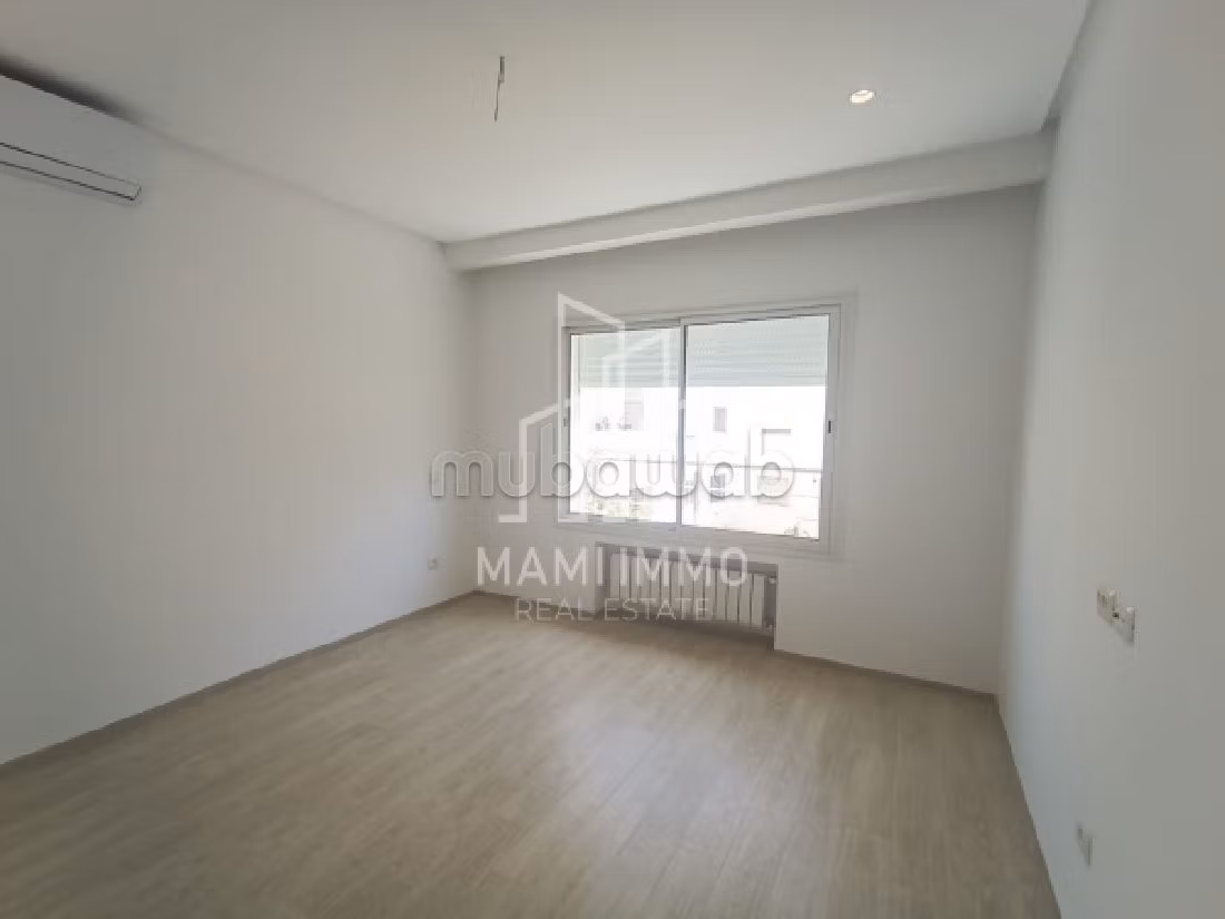 Sale of a lovely apartment in Chotrana 1.2 lovely rooms. Well equipped kitchen