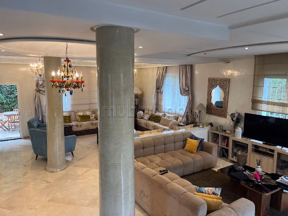 Suntuosa villa en venta en Polo. 6 habitaciones