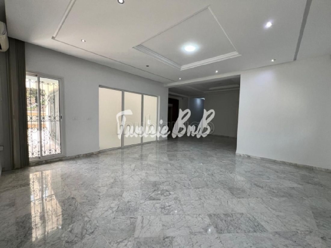 A louer une villa à usage de bureau