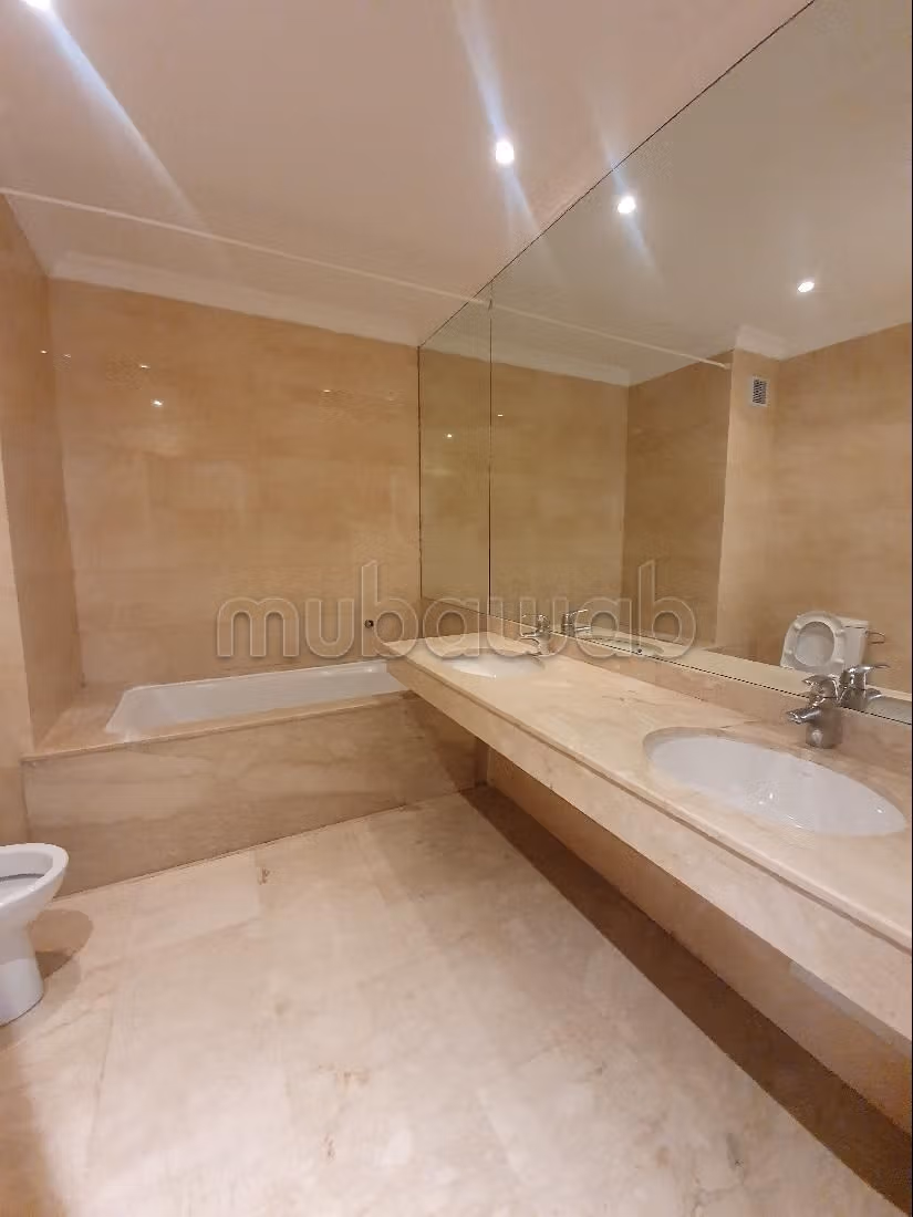 Appartement haut standing à louer à Maarif