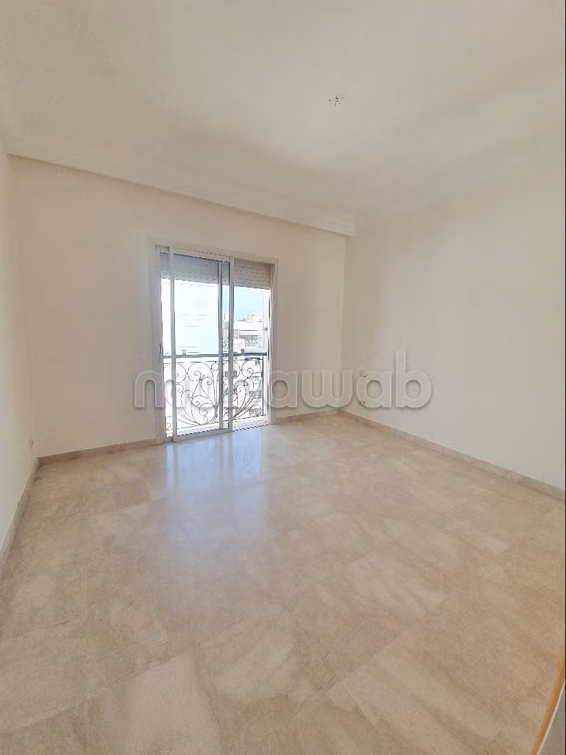 Appartement haut standing à louer à Maarif