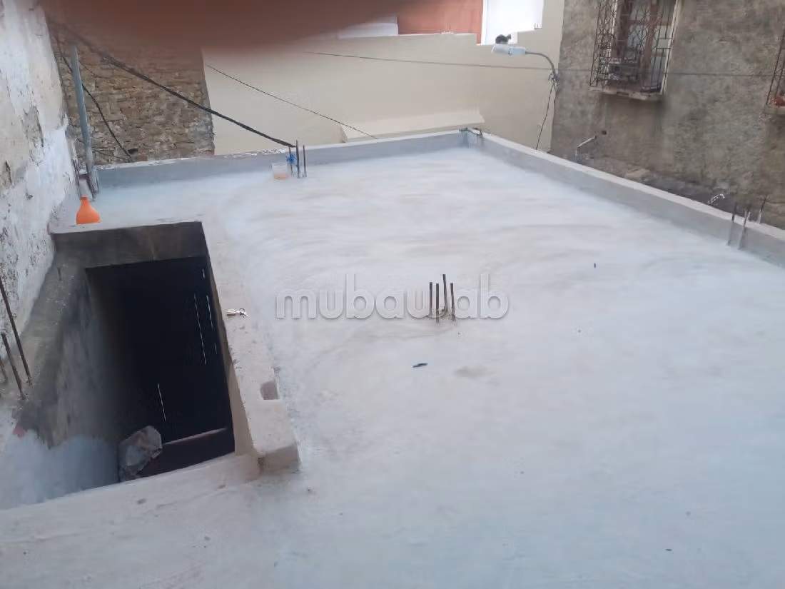 شراء منزل مميز وازان ب. 1 غرفة جيدة. 