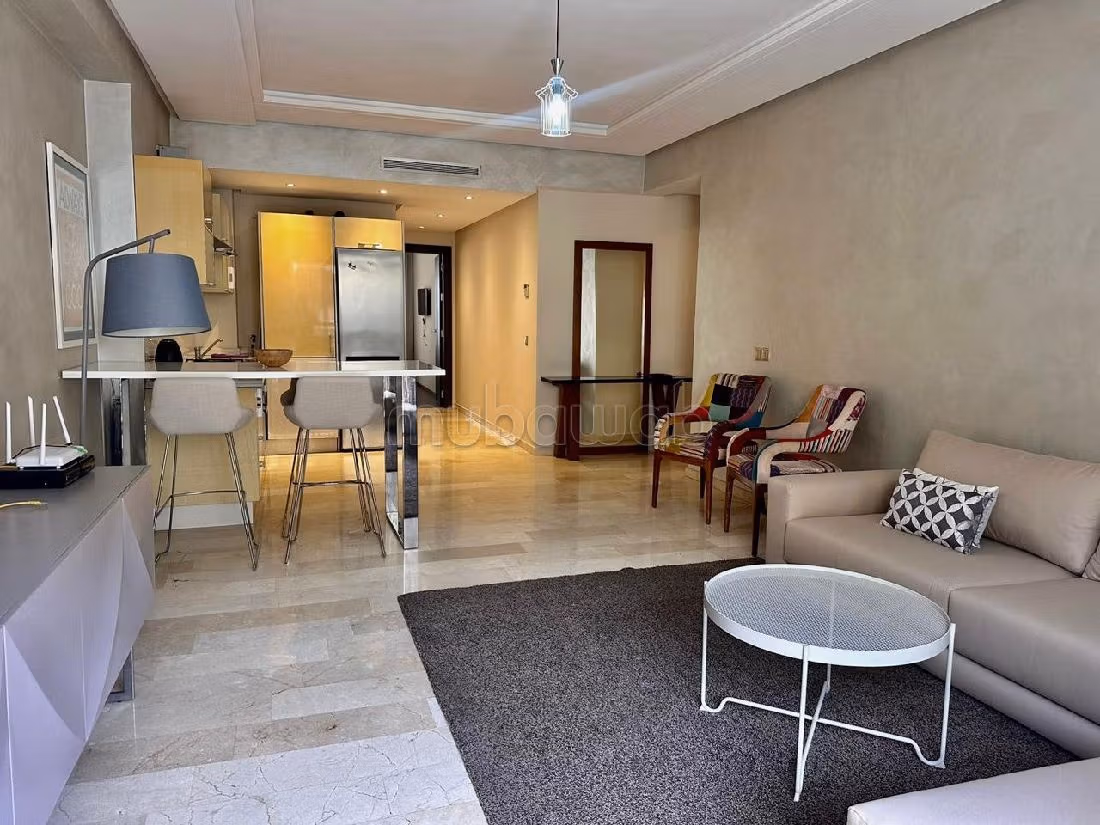 Appartementen huren in Maârif. Totale oppervlakte 60 m². Gemeubileerd