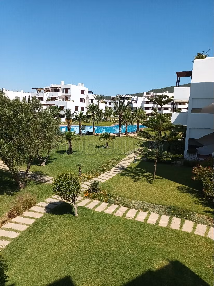 Se alquila este piso en Cabo Negro. 1 bonita habitación