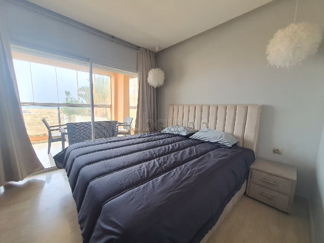 Splendido appartamento da affittare. 2 locali spaziosi. Giardino e ascensore.