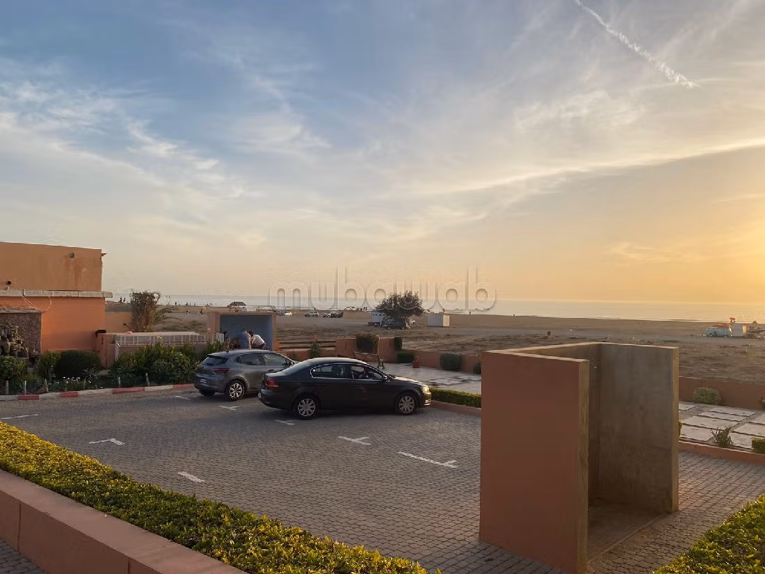 Splendido appartamento da affittare. 2 locali spaziosi. Giardino e ascensore.