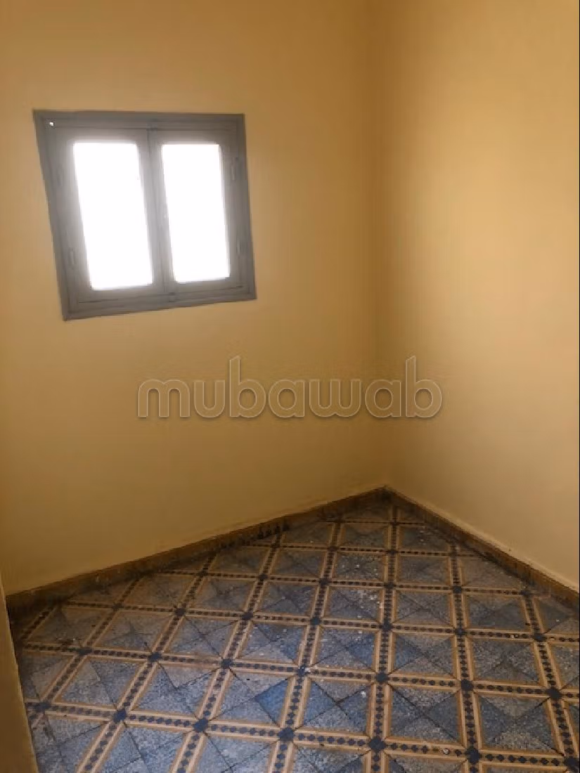Magnífica casa en venta. 4 dormitorios. Balcón grande