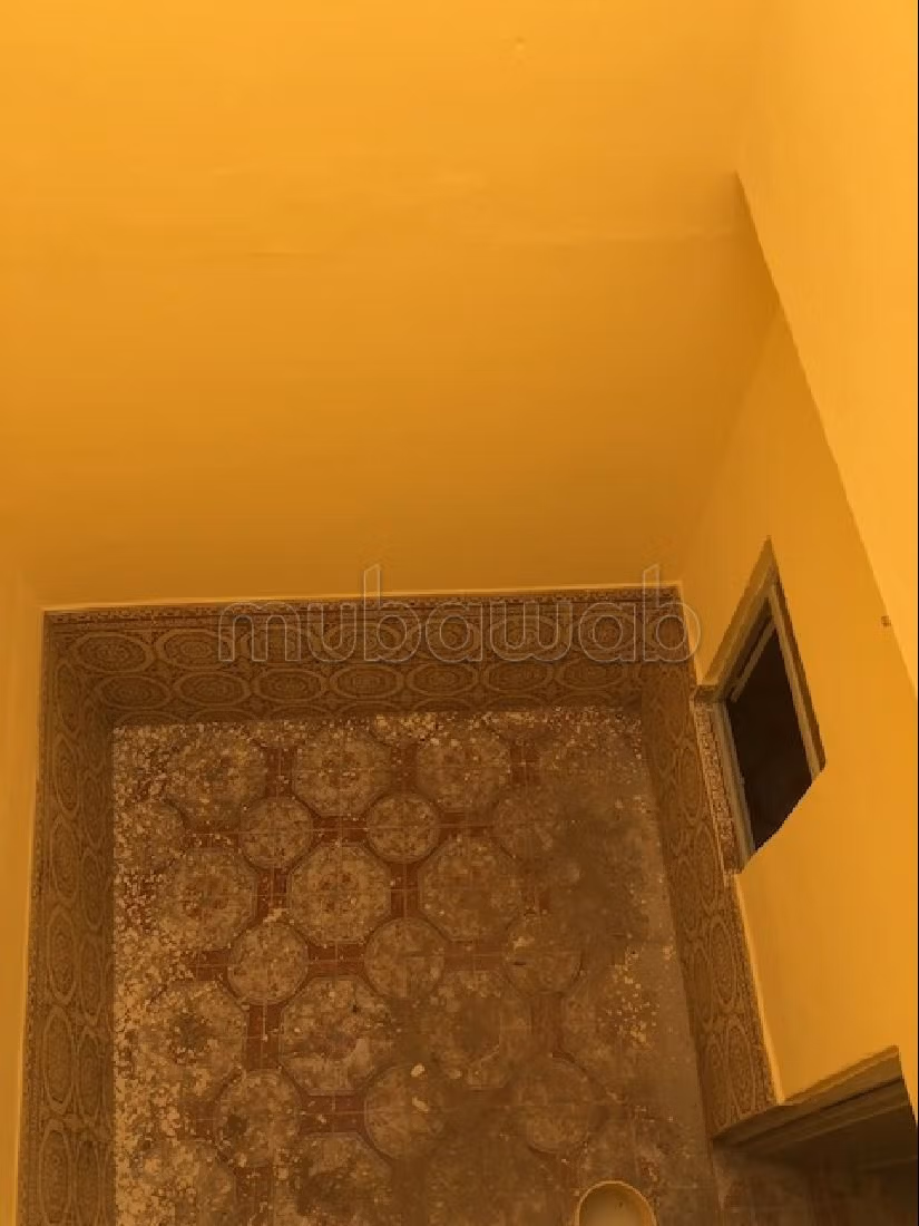 Magnífica casa en venta. 4 dormitorios. Balcón grande