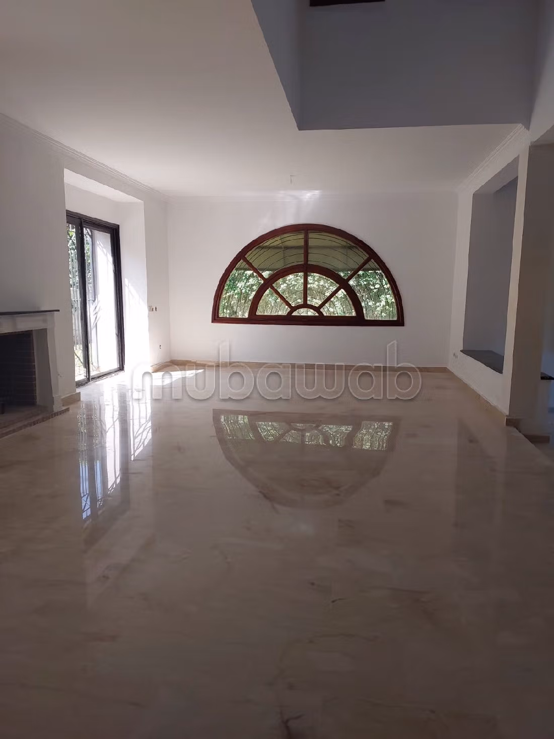 Ufficio in affitto a Riyad. Superficie 644 m². Riscaldamento e porta blindata