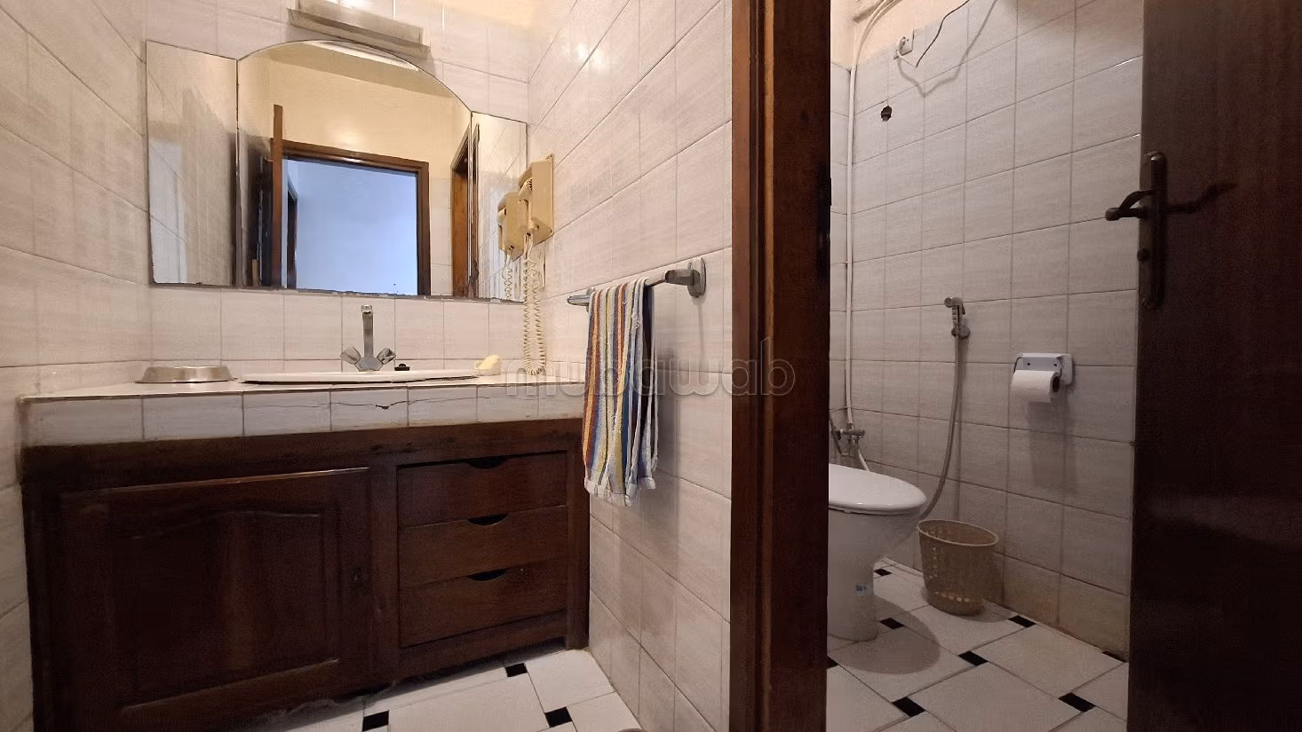 Vendita appartamento a Beauséjour. 5 ampi locali. Posto auto privato