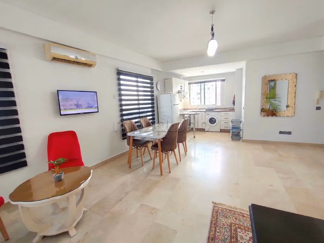 Magnífico piso en alquiler en Anfa. Pequeña superficie 54 m². Con muebles