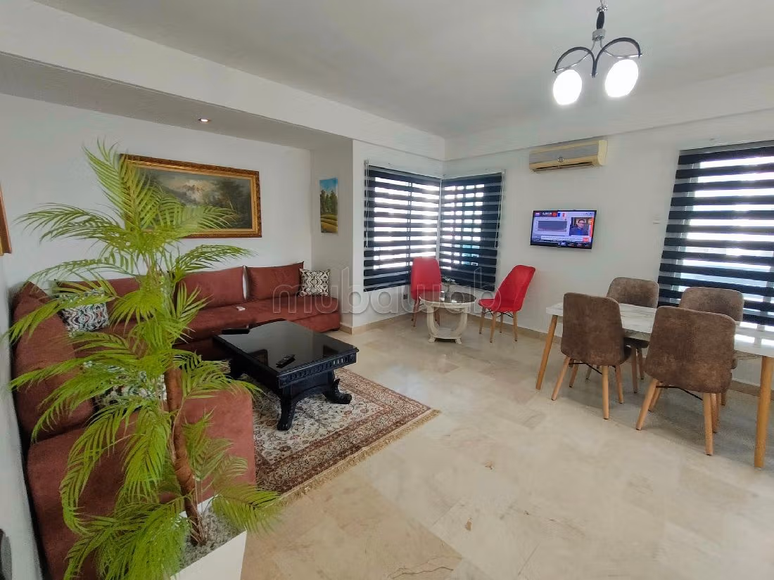 Magnífico piso en alquiler en Anfa. Pequeña superficie 54 m². Con muebles