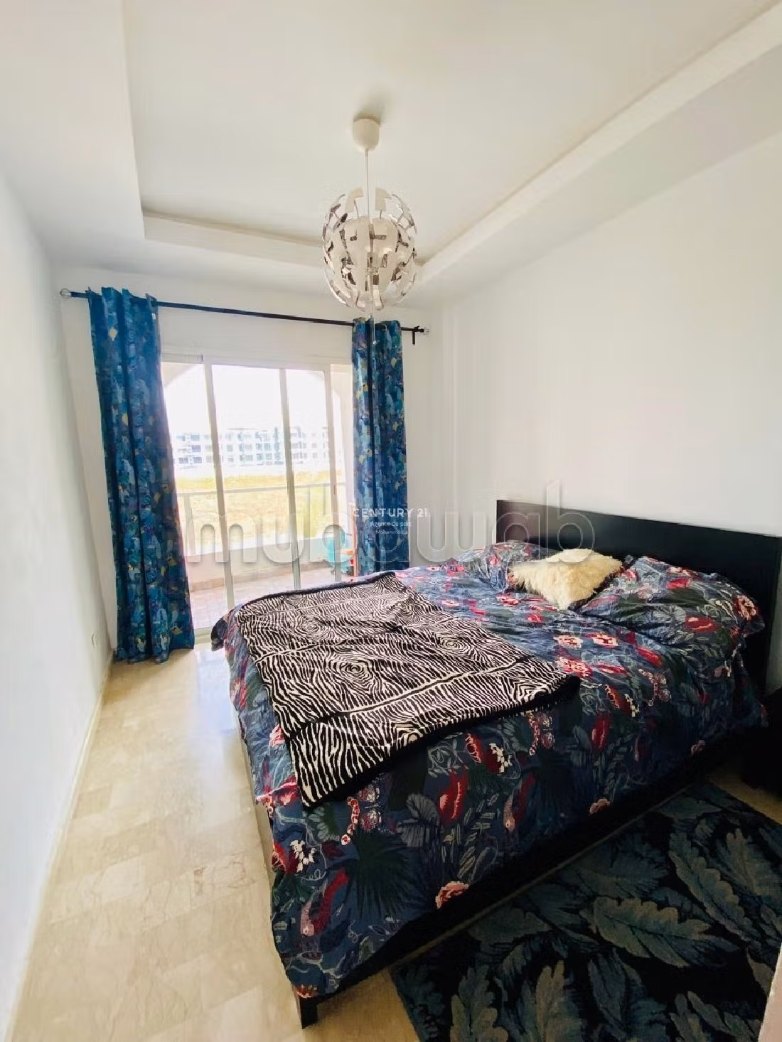 Find an apartment for rent. 2 beautiful rooms. Furnished. 