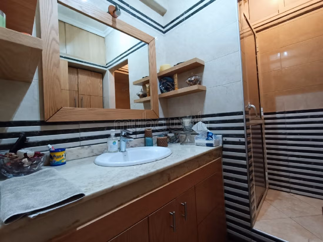 Appt en vente bien place maarif extension