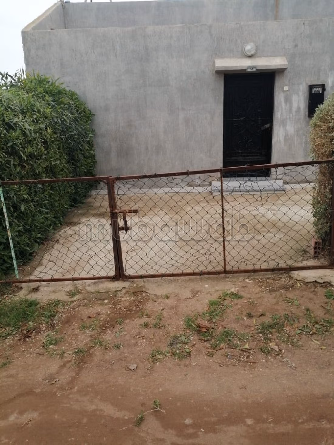 Nu te koop: huizen. 8 Ruimtes. Volledig gemeubileerd