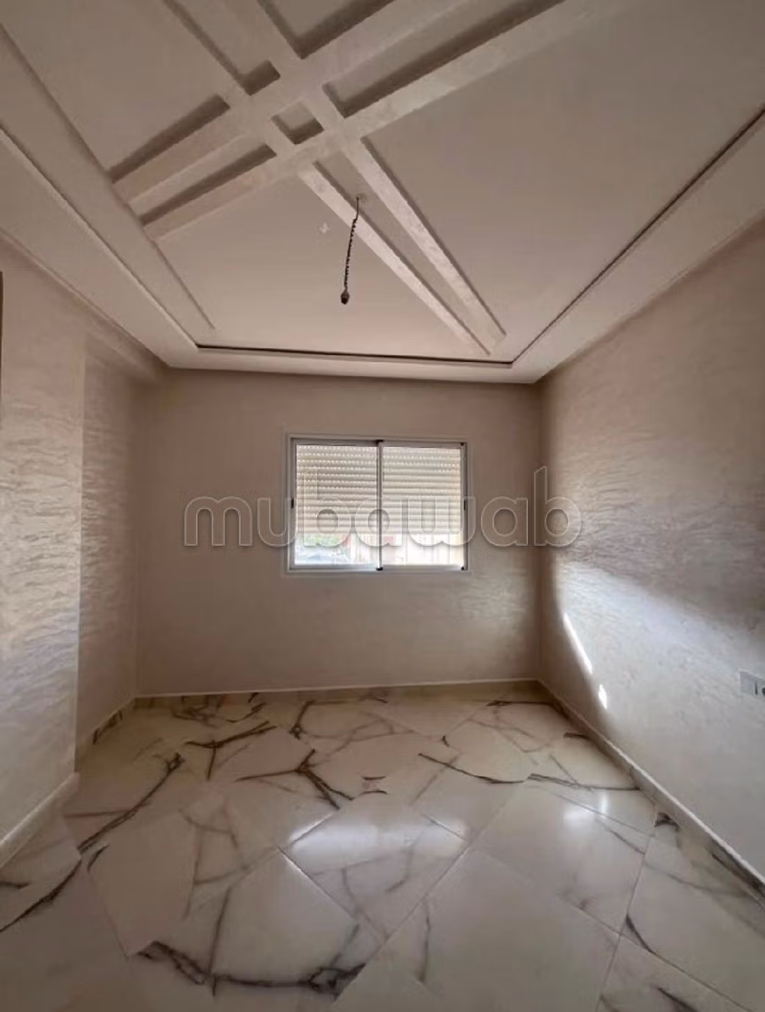 Appartementen kopen in Ziaten. Totale oppervlakte 88 m². Traditionele, Marokkaanse woonkamer en satellietschotel. 