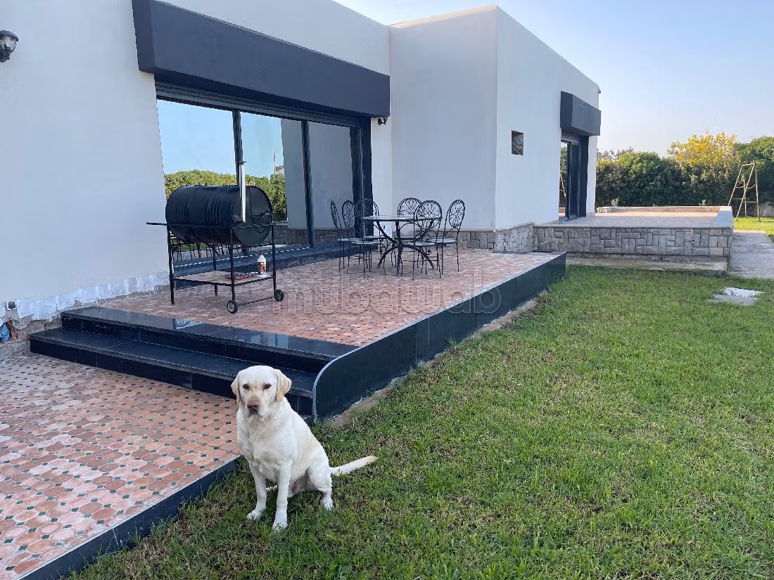 Luxury villa for sale. Dimension 6200 m². Dressing room. 