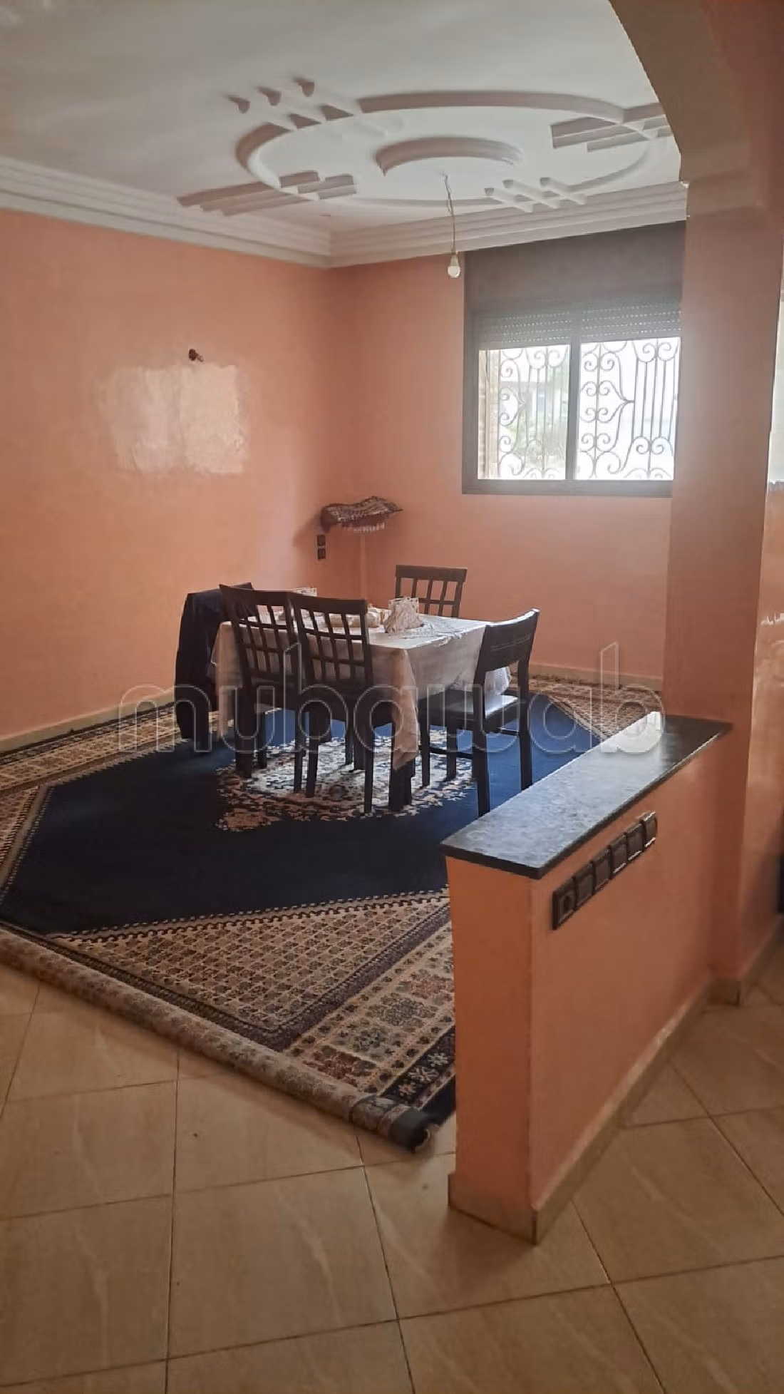 Huizen om te kopen. 7 Ruimtes. Marokkaanse woonkamer, beveiligingsyssteem. 