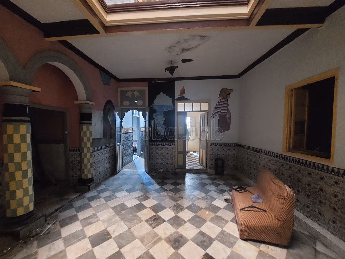 Maison Historique du XIXe Siècle à Vendre