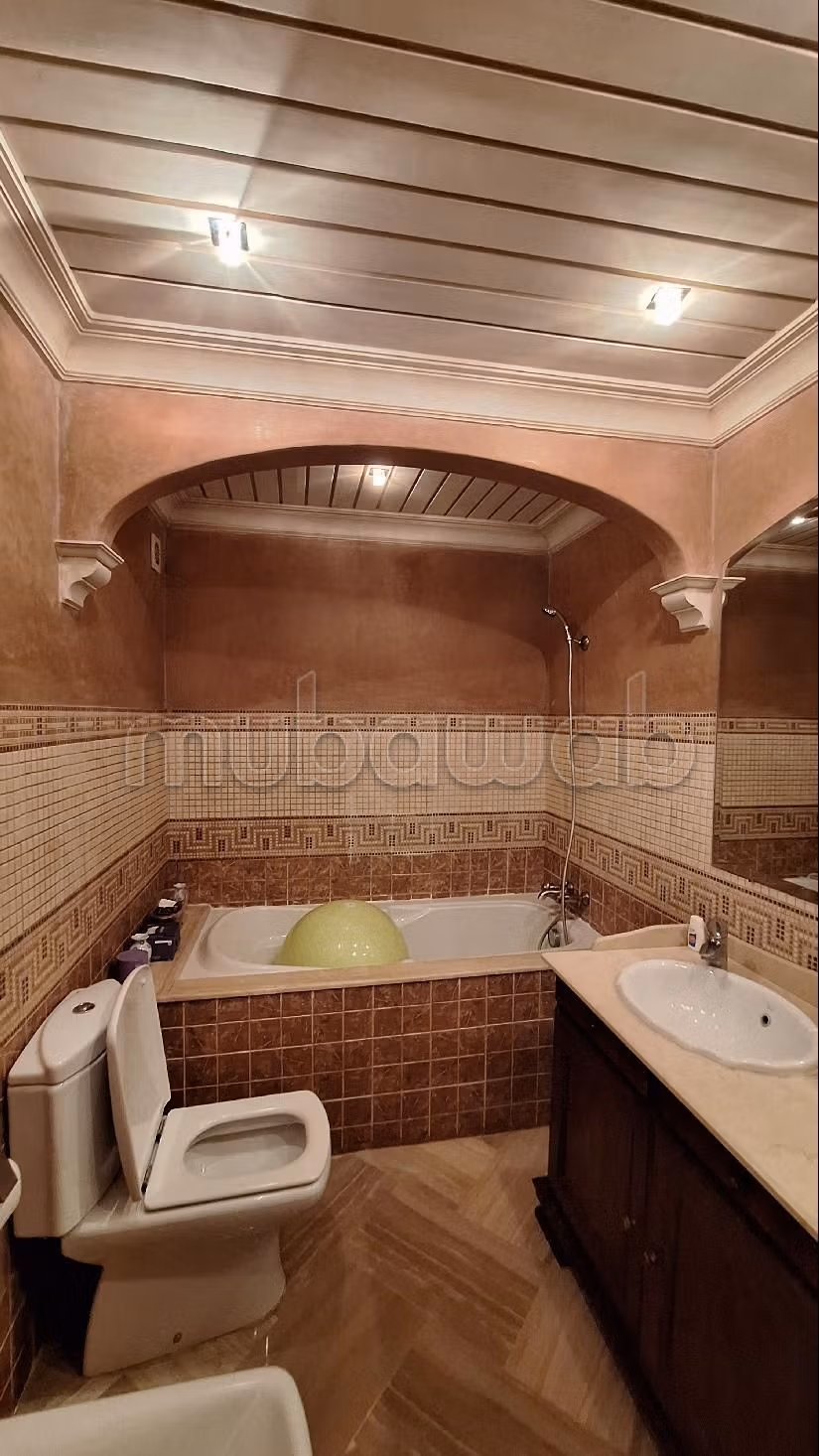 Apt 162 m² plein sud 3 chambres