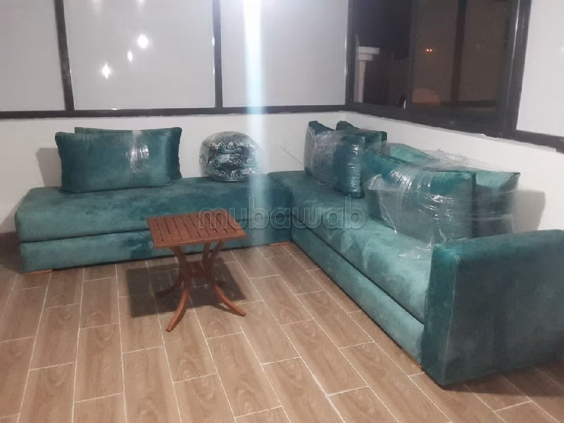 Meravigliosa villa in affitto. Superficie totale 199 m². Ammobiliato