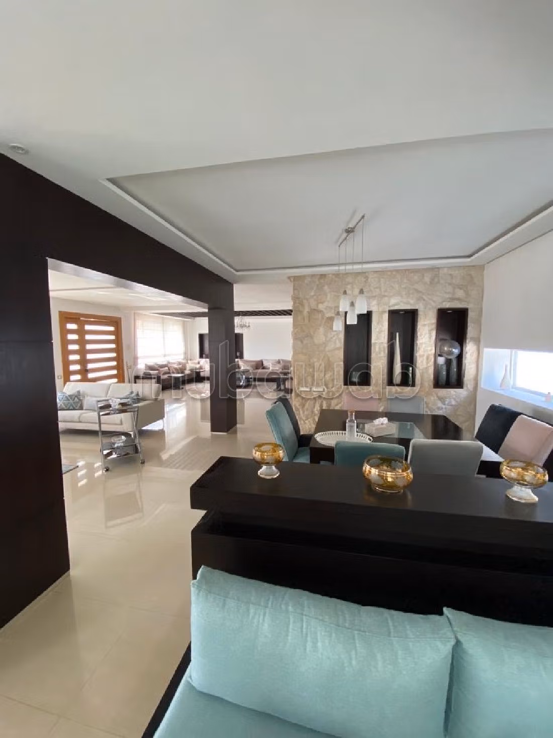 Luxury Villa for rent in Riyad. Dimension 400 m². Fully furnished. 