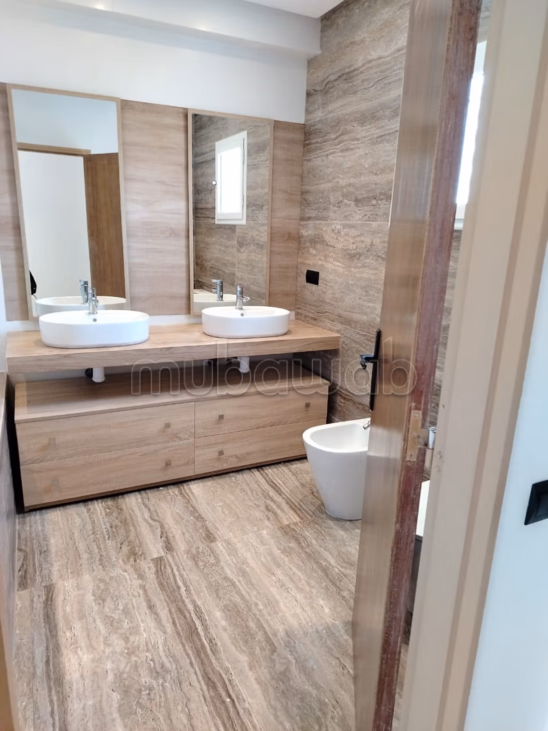 Villa a la location vide a ain diab 38000dh