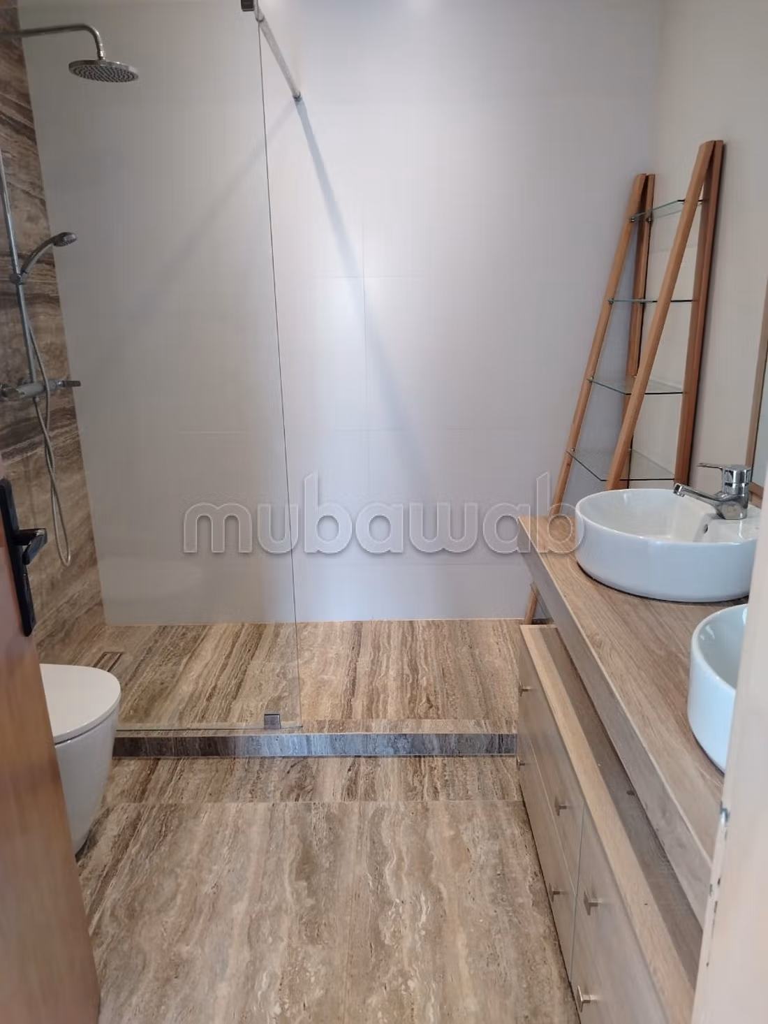 Villa a la location vide a ain diab 38000dh