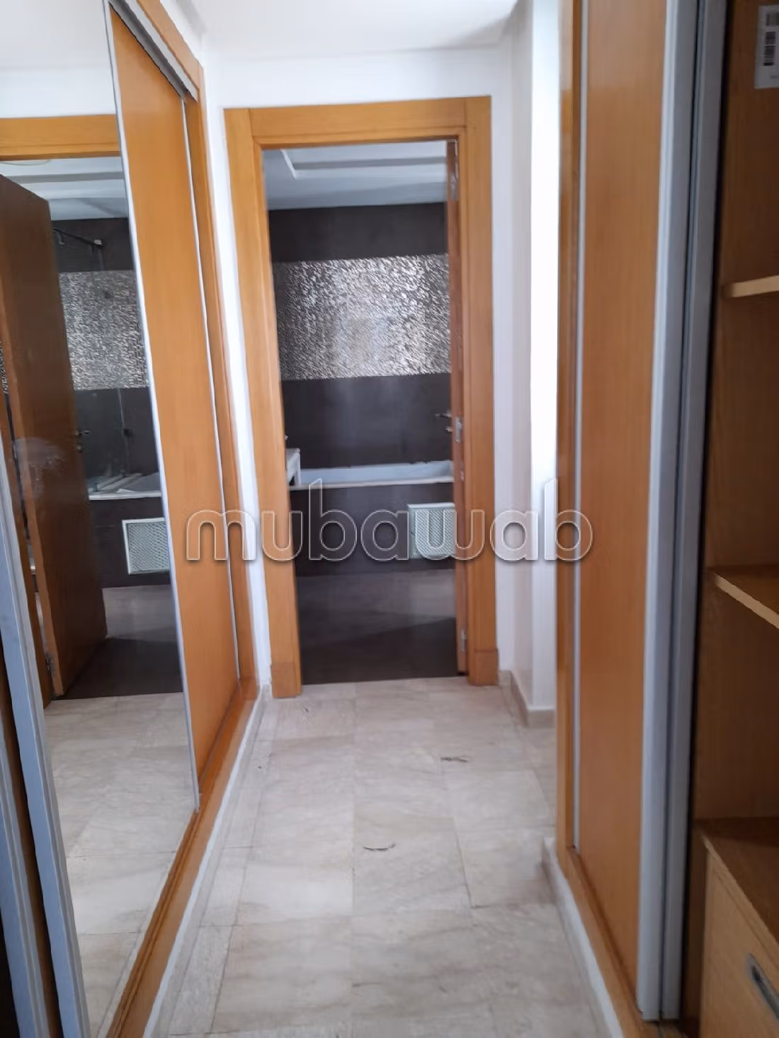 Villa a la location vide a ain diab 28000dh