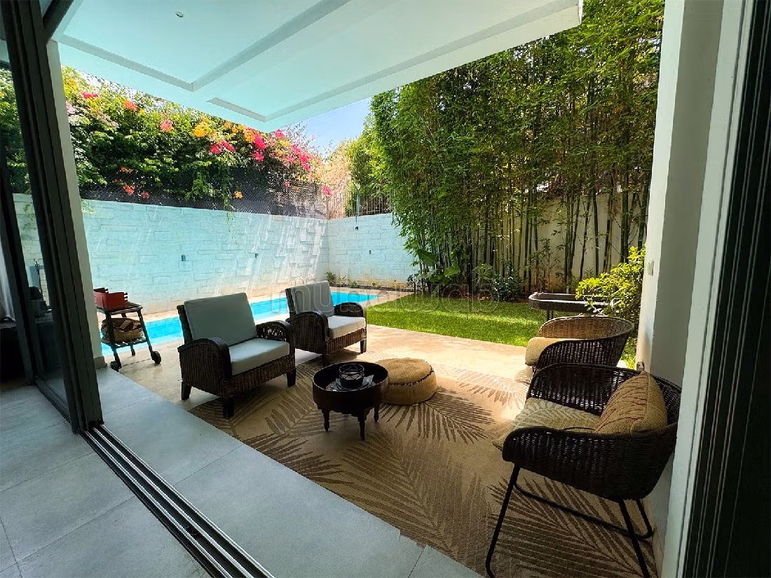 Superbe villa isolée à la vente