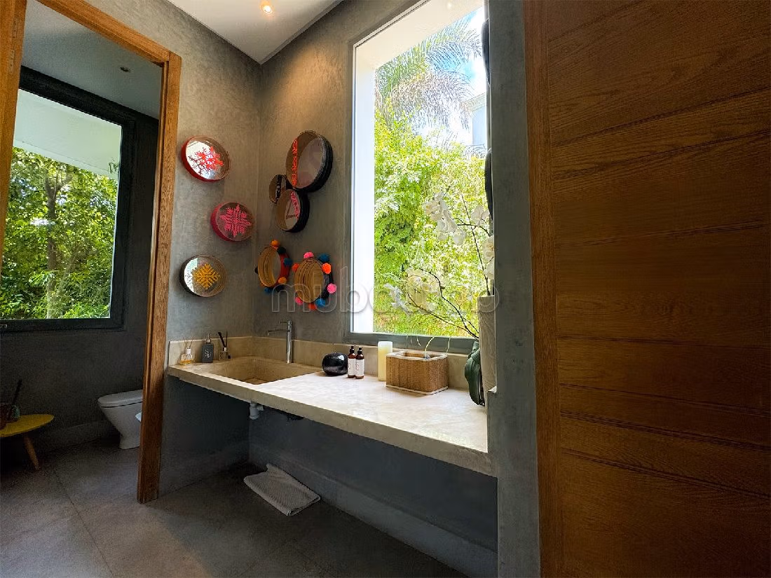Superbe villa isolée à la vente