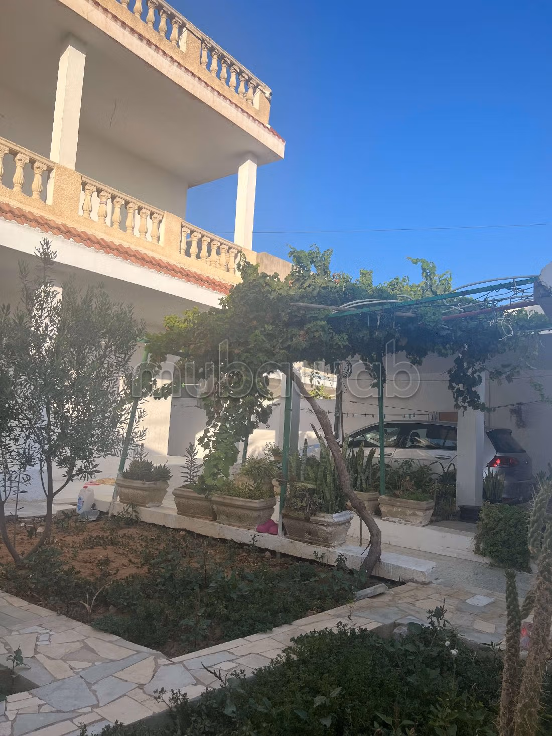 Residenza di lusso in vendita a Raoued. Superficie di 500 m². Giardino, terrazzo. 