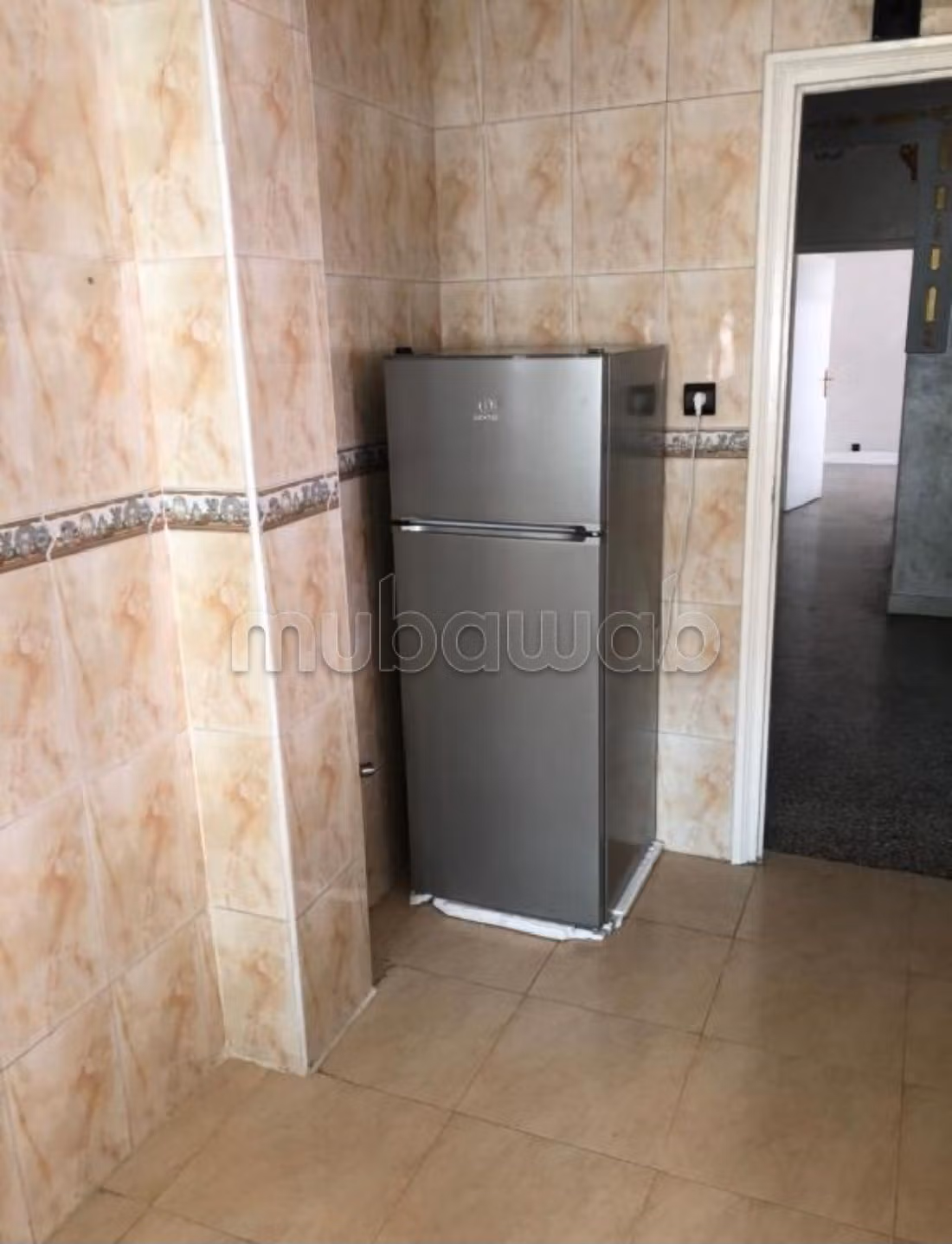 Nu te huur: appartementen in Castilla. 5 Ruimtes. Volledig gemeubileerd