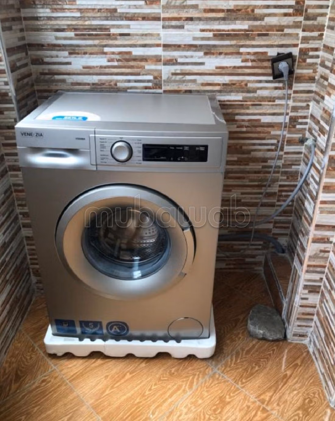 Nu te huur: appartementen in Castilla. 5 Ruimtes. Volledig gemeubileerd