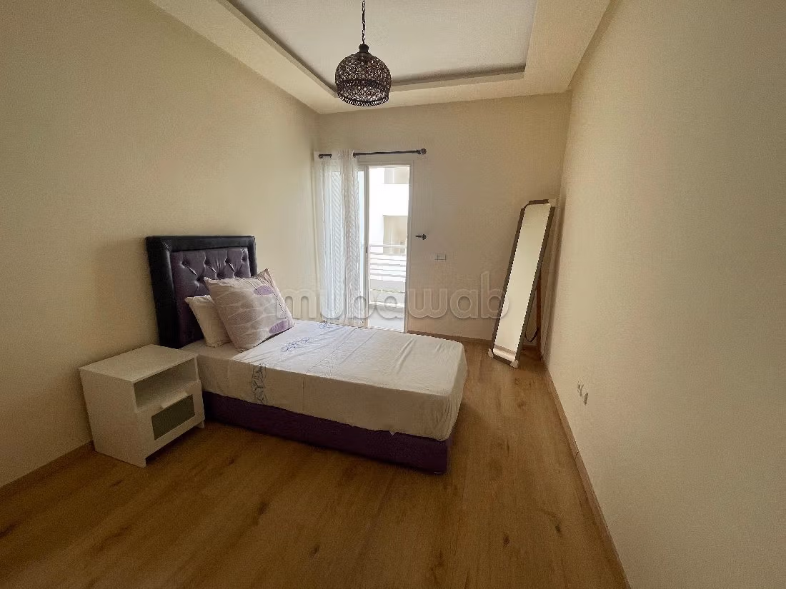 Apartment for rent in Sidi Maarouf. Surface area 74 m². Ample storage space. 