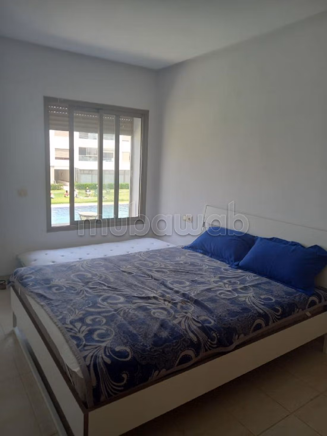 Magnífico piso en alquiler en Hay Al Amal. 4 habitaciones. Bien amueblado. 