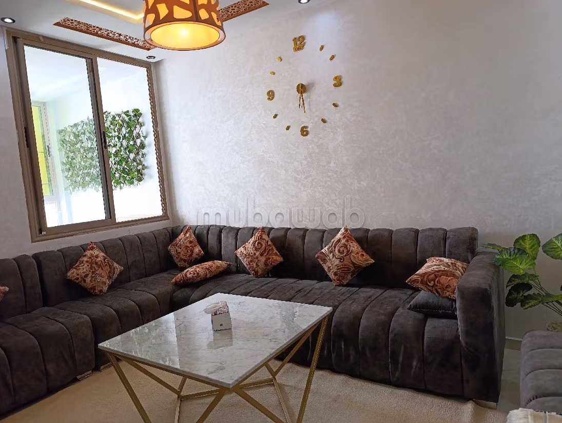 Bellissimo appartamento in affitto a El Hadadda. 3 locali. ammobiliato. 