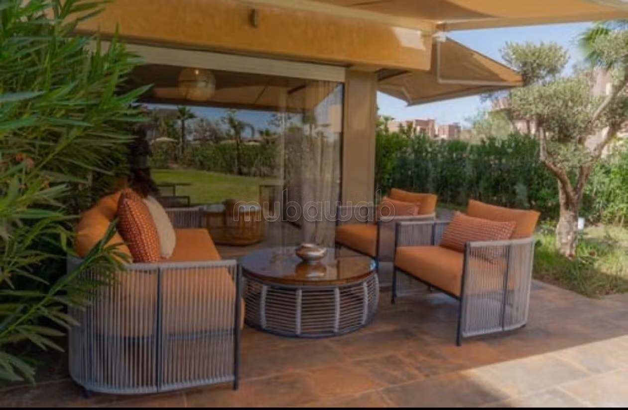 Prestigia Saphir appartemt tres chic accès piciine et golg