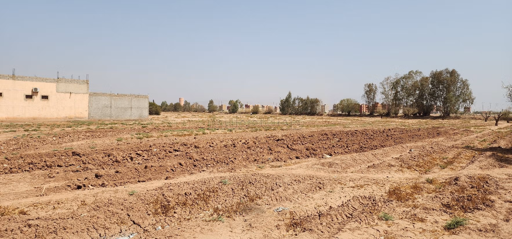 Terrain à vendre de 8855 m² R2