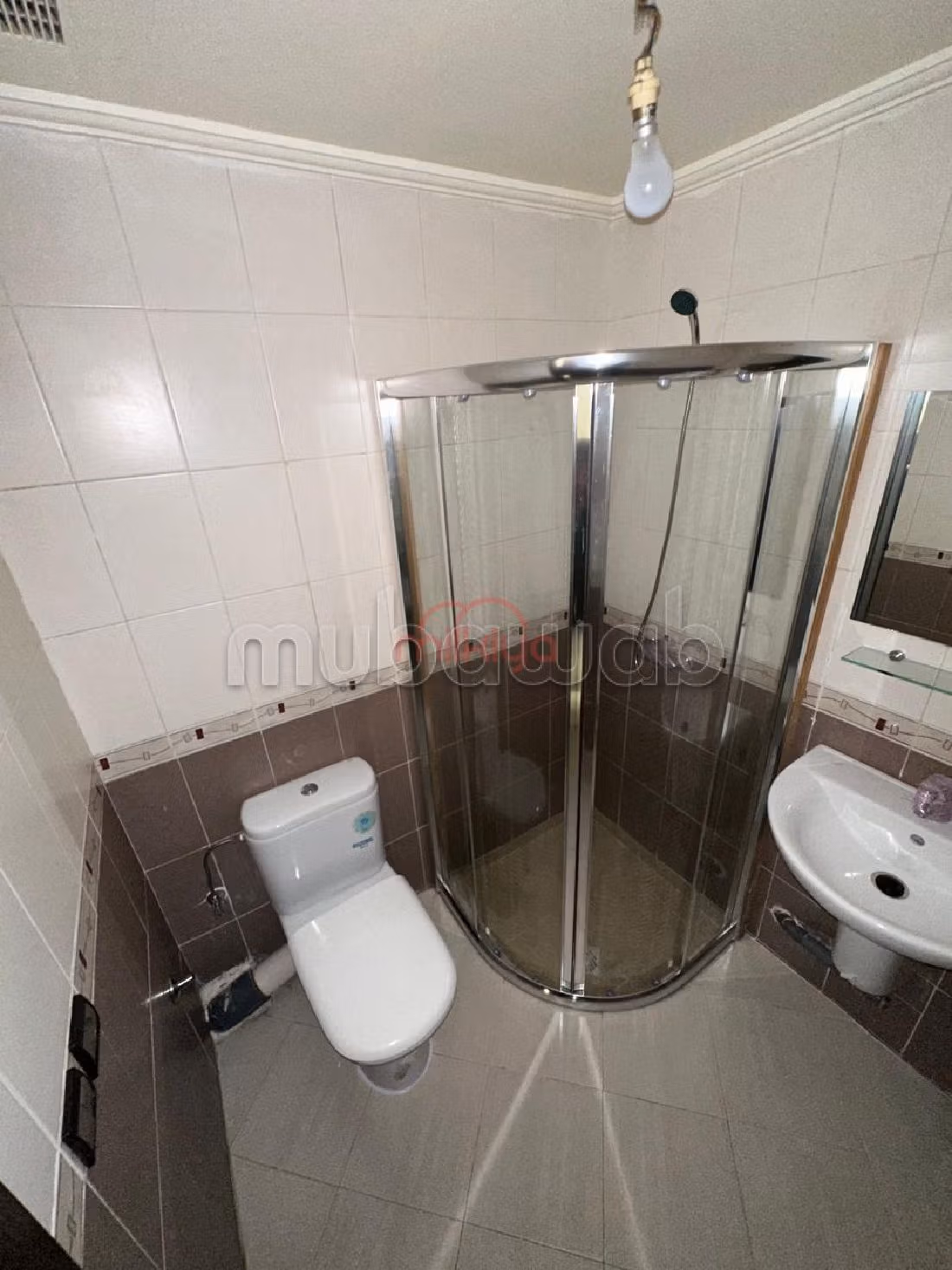 Appartamento in vendita a Beauséjour. Superficie di 97 m². Ascensore e garage