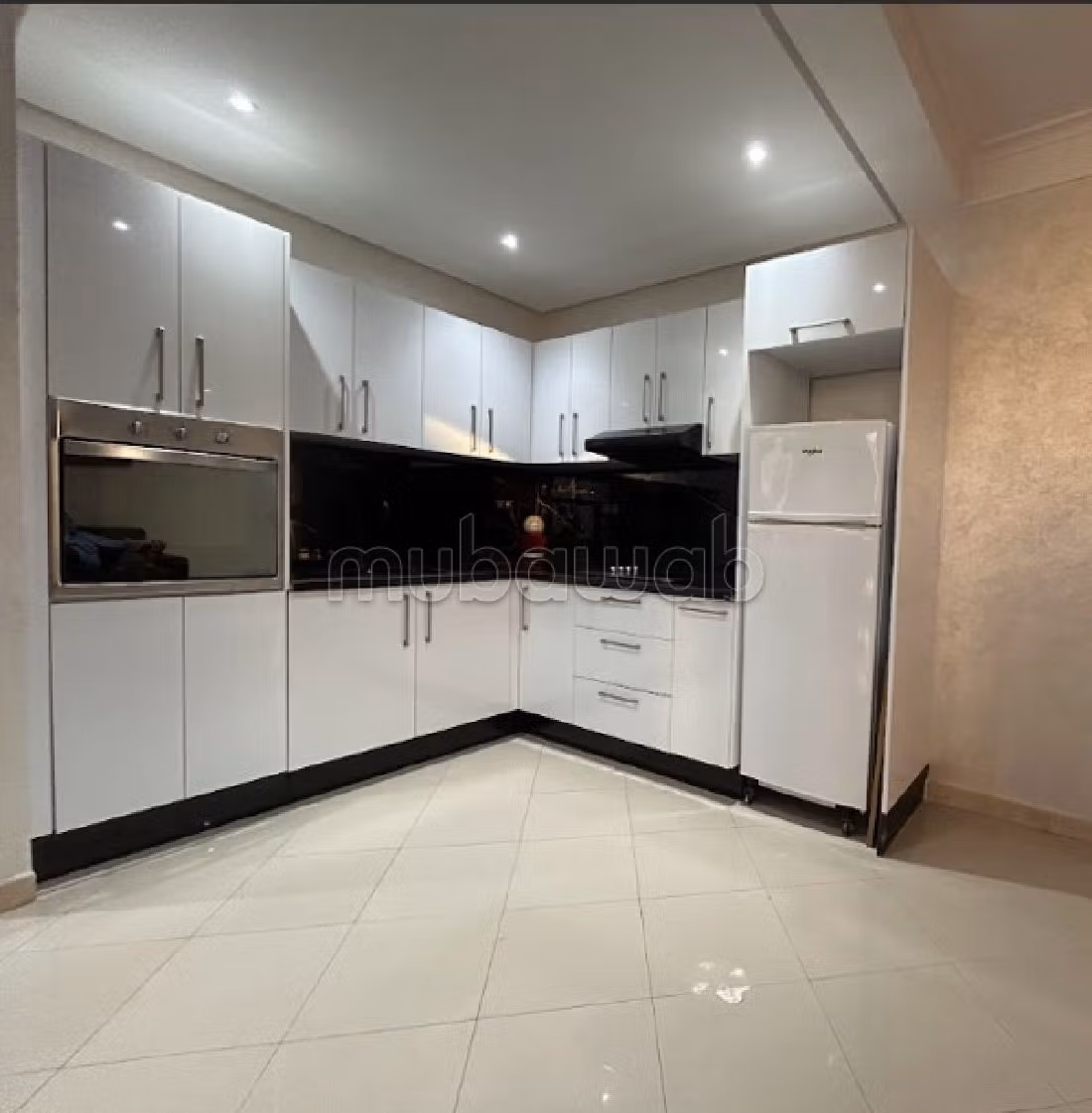 شقة جميلة للكراء ب فونتي. 3 قطع. مفروشة