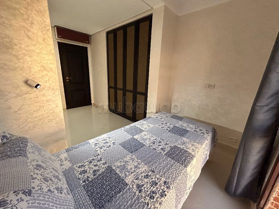 شقة جميلة للكراء ب فونتي. 3 قطع. مفروشة