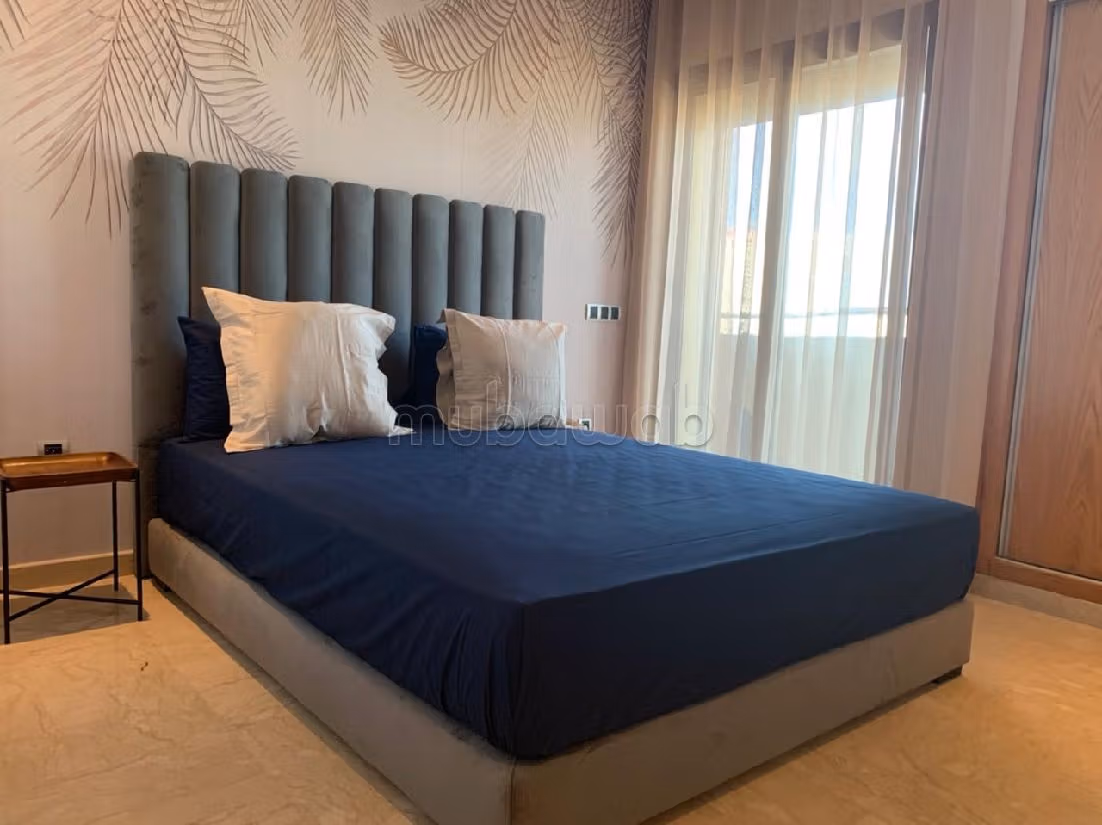 Very nice apartment for rent in Palmier. 3 large living areas. Well furnished. 