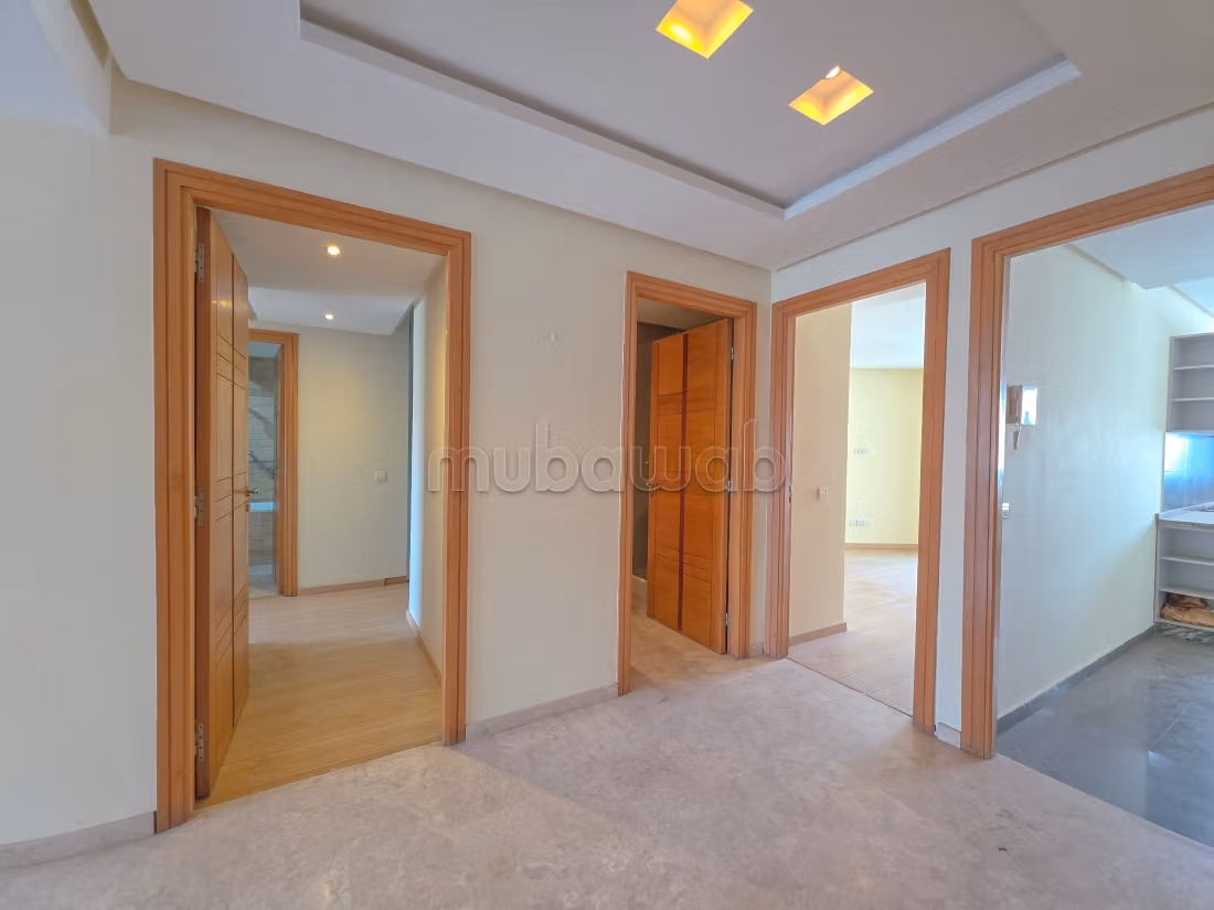 Triangle d'or, superbe appartement bien entretenu