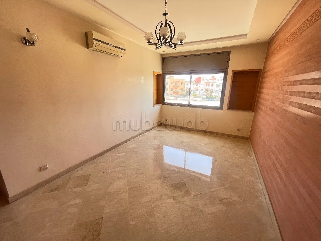 Appartamento da acquistare a Amsernate. 3 ampi locali. Grande terrazzo