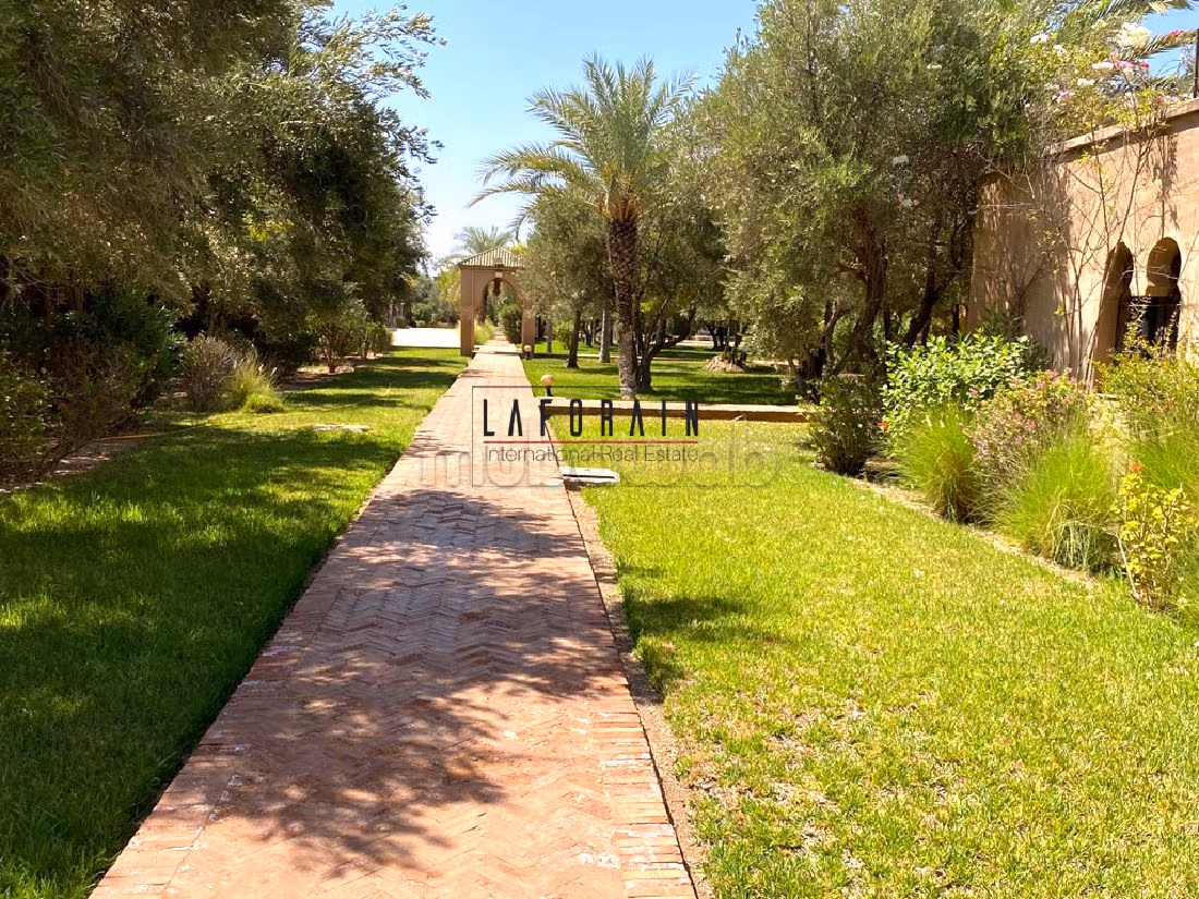 Villa de Luxe à 11 Km de Marrakech