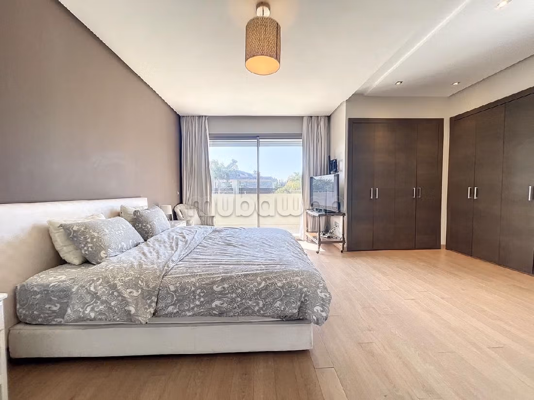 Luxury house for rent in Ville Verte. 4 rooms. Cellar. 