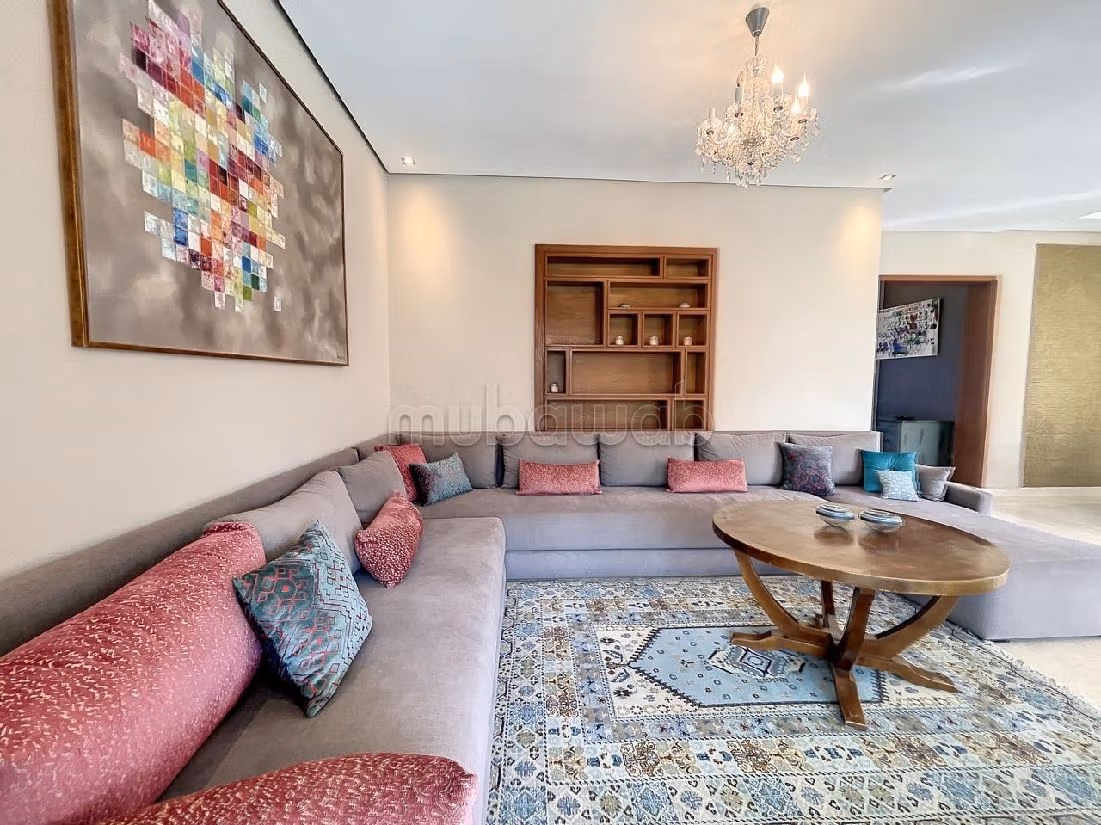 Luxury house for rent in Ville Verte. 4 rooms. Cellar. 